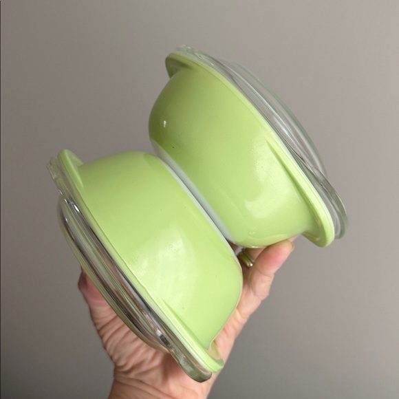 PYREX™️ vintage 080 8oz with lid (x2). Excellent vintage
Condition. - Picture 10 of 11